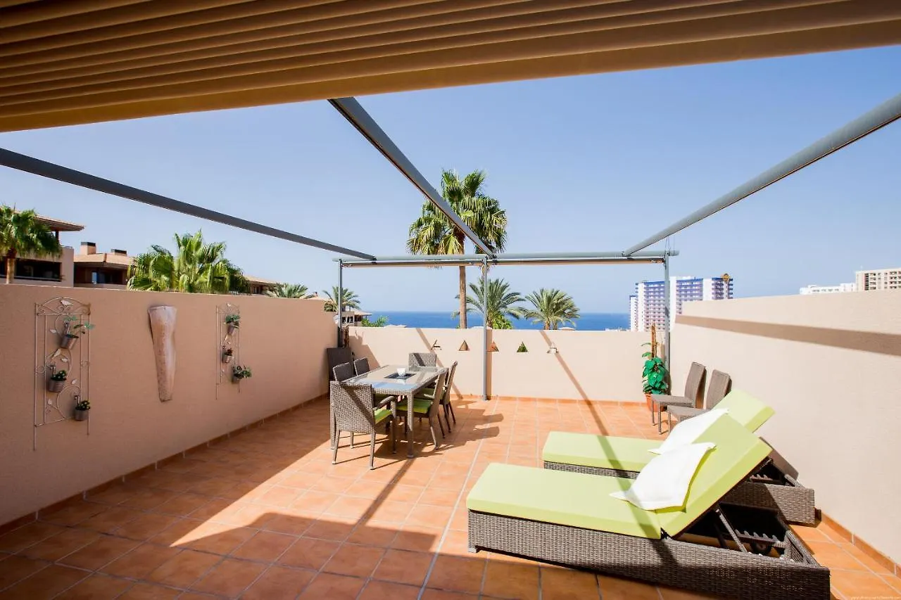 Go2Tenerife Apart'Tera Solarium, Terraces, Swimming Pools & Parking Costa Adeje  0*, Costa Adeje (Tenerife)