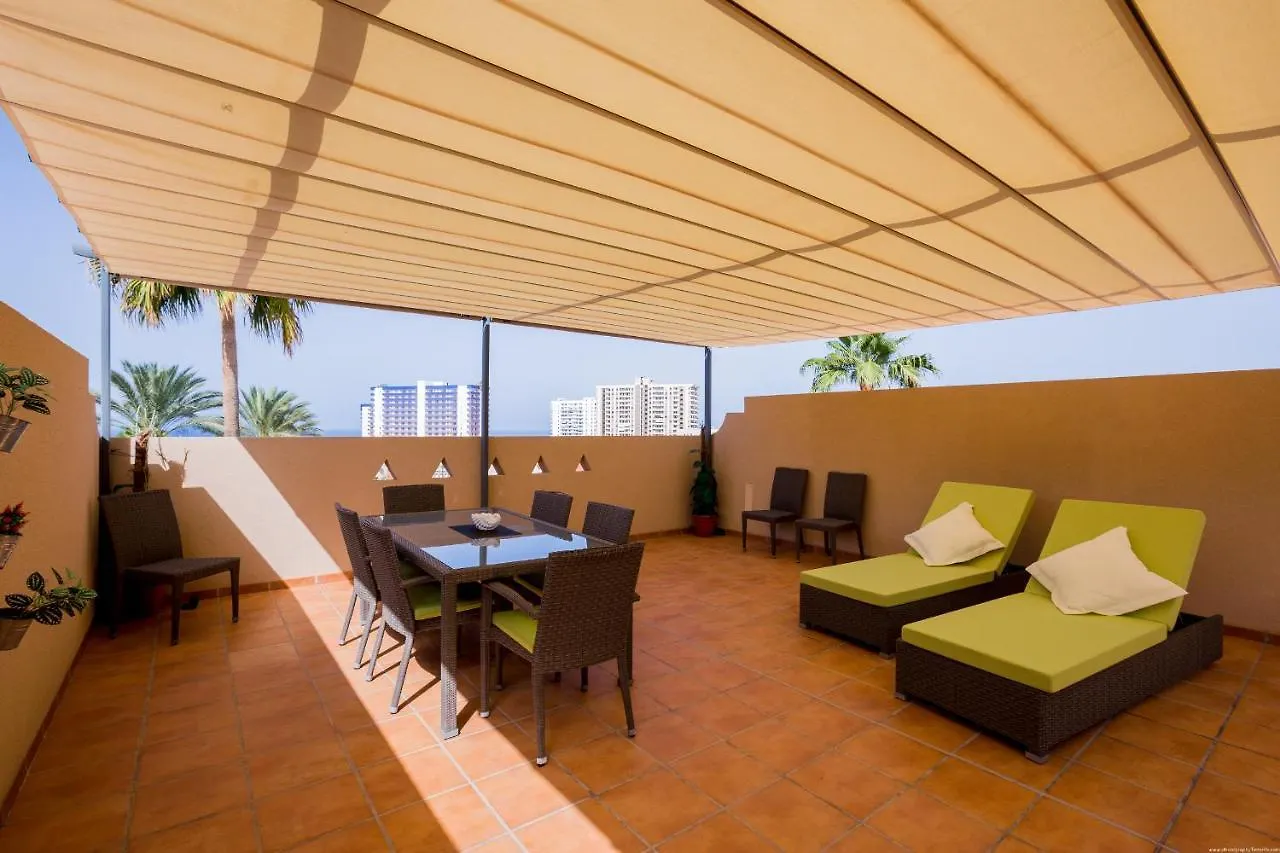 Go2Tenerife Apart'Tera Solarium, Terraces, Swimming Pools & Parking Costa Adeje  Apartmán